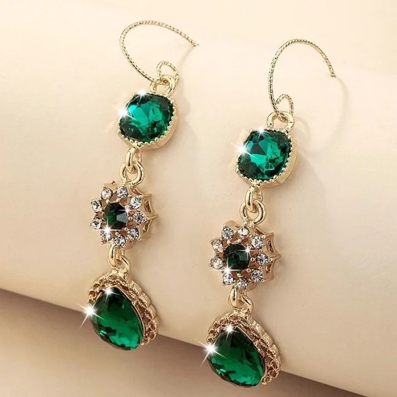 Any 4/$25! Gold Emerald Green Statement Earrings - Picture 3 of 8